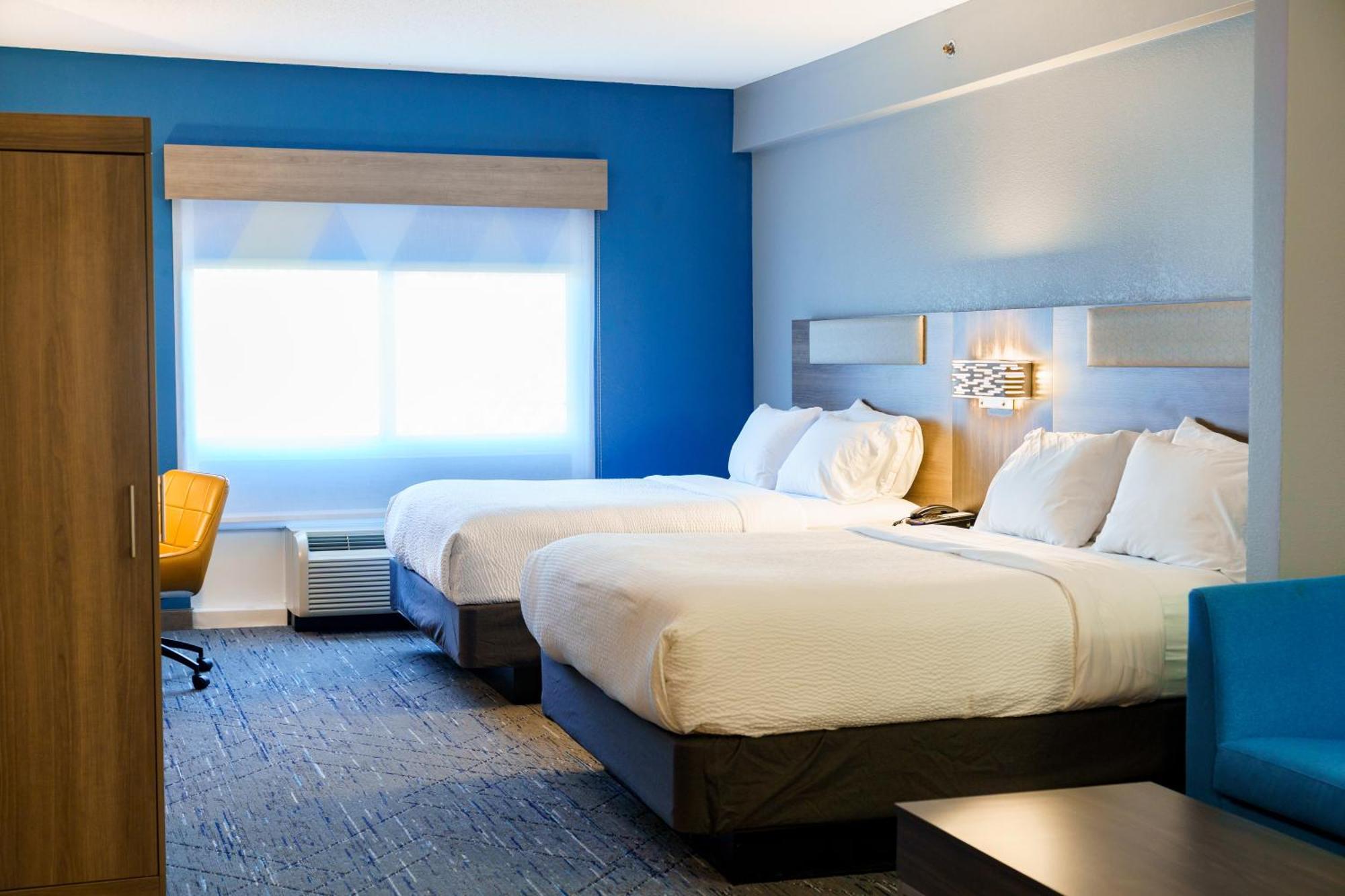 Holiday Inn Express Hotel Raleigh Southwest By Ihg Eksteriør billede